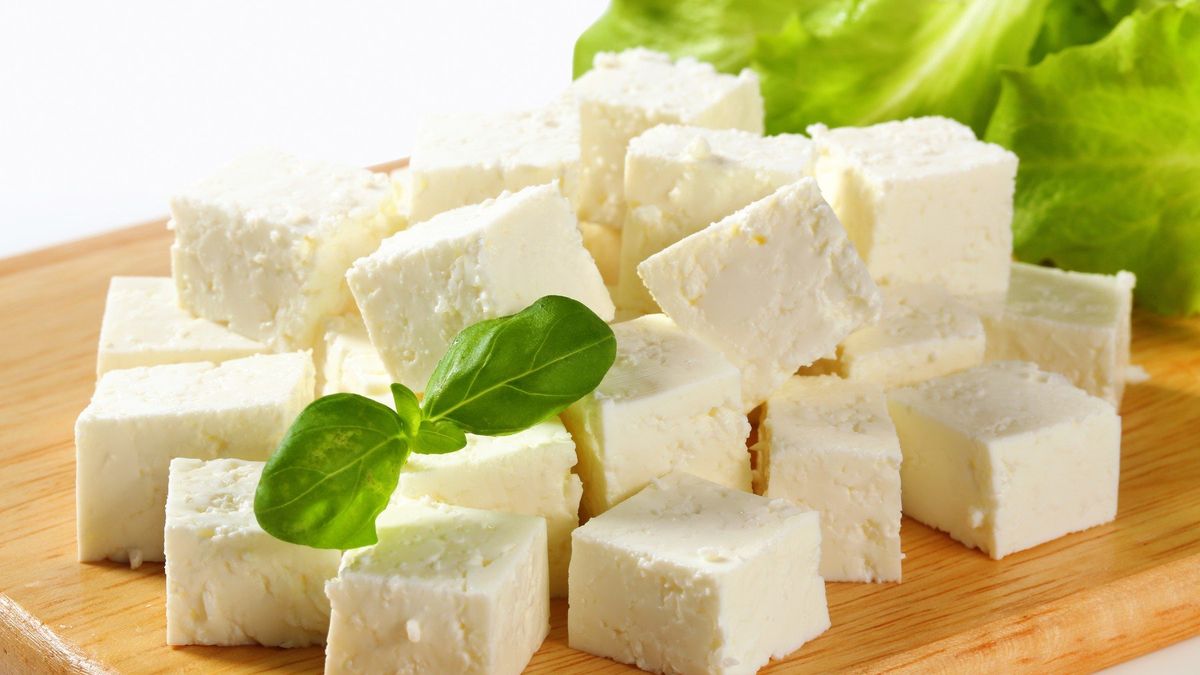 Protein, kam se podíváš. Proč výrobci tlačí bílkoviny snad i do vody